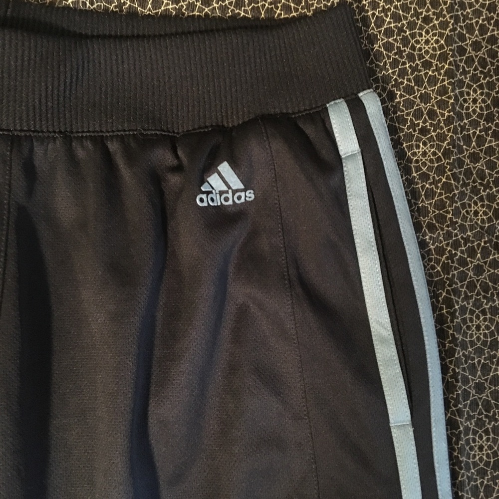 Adidas cropped pants